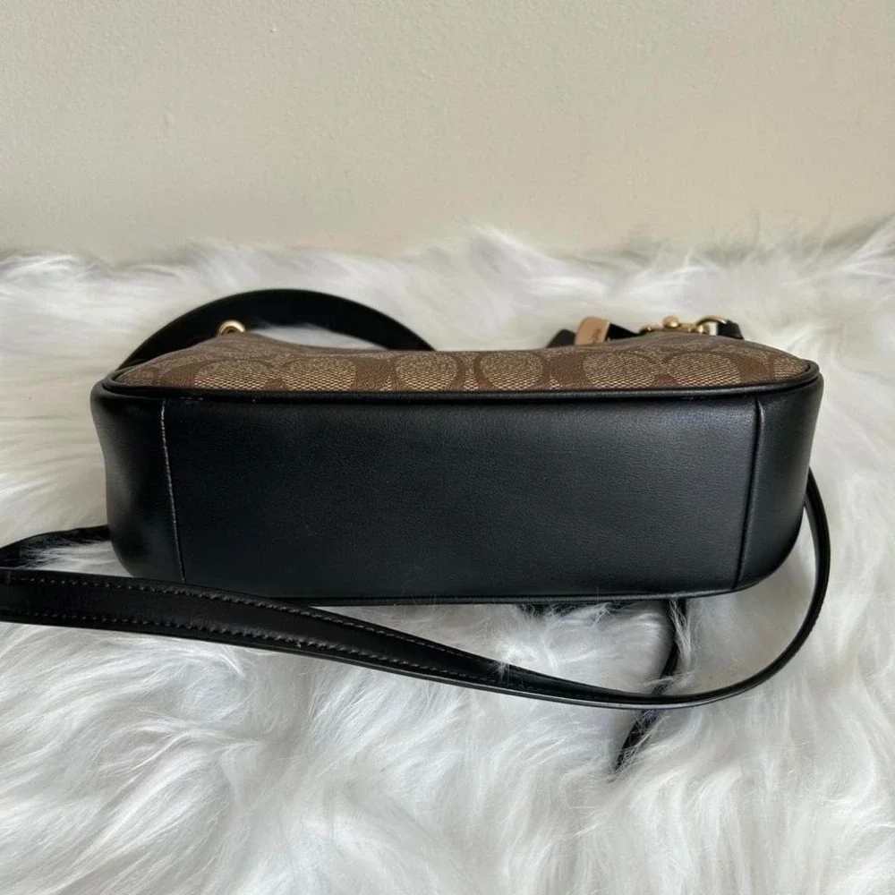 Coach Teri Hobo Khaki‎ Signature Canvas Leather Shoulder Bag Excellent